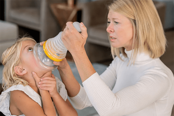 LIfevac Girl Choking